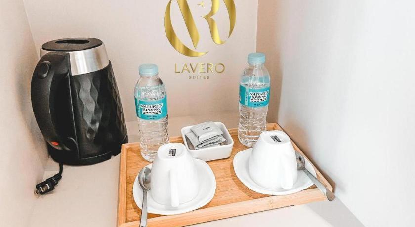 Lavero Suites Kalibo Exterior foto